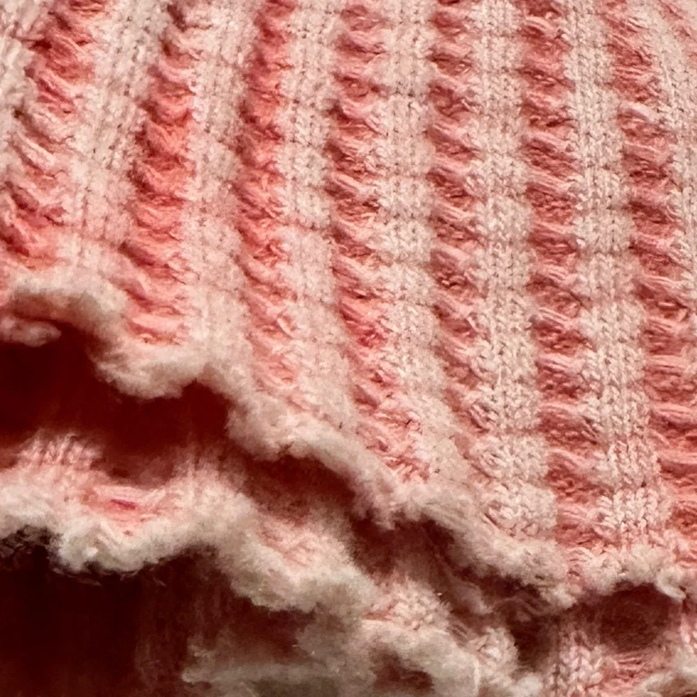 Free People One Colt Thermal Waffle Knit Pink Long Sleeve Top - Size Small - Picture 8 of 8